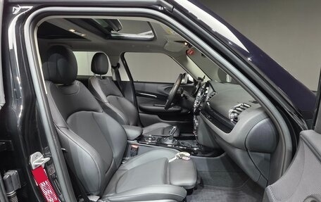 MINI Clubman, 2023 год, 2 400 000 рублей, 12 фотография