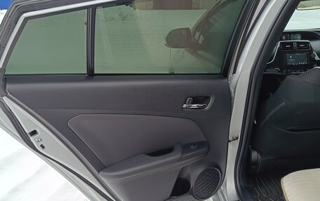 Toyota Prius IV XW50, 2019 год, 1 840 000 рублей, 25 фотография