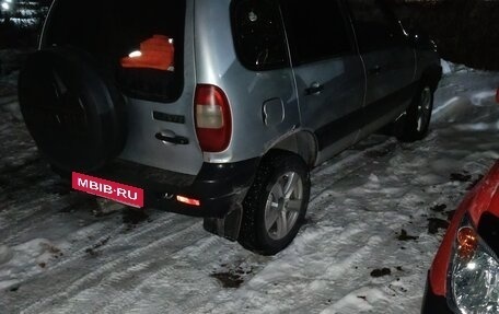 Chevrolet Niva I рестайлинг, 2004 год, 300 000 рублей, 8 фотография