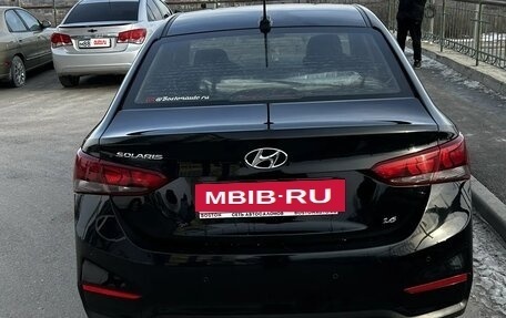 Hyundai Solaris II рестайлинг, 2017 год, 1 100 000 рублей, 4 фотография