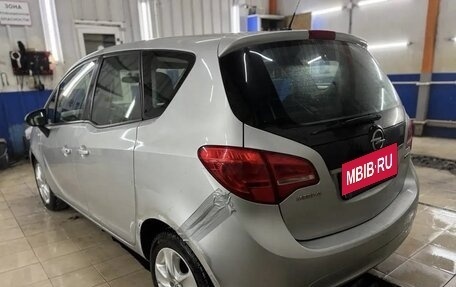 Opel Meriva, 2012 год, 410 000 рублей, 3 фотография