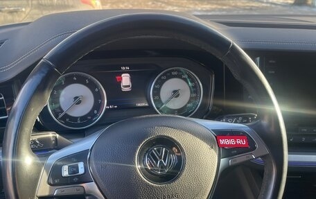 Volkswagen Touareg III, 2019 год, 4 500 000 рублей, 7 фотография