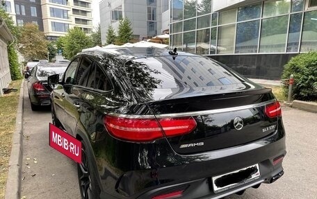 Mercedes-Benz GLE Coupe AMG, 2017 год, 4 450 000 рублей, 3 фотография