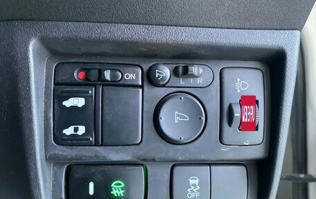 Honda Freed I, 2012 год, 1 050 000 рублей, 11 фотография