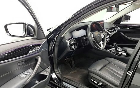 BMW 5 серия, 2022 год, 4 336 000 рублей, 10 фотография