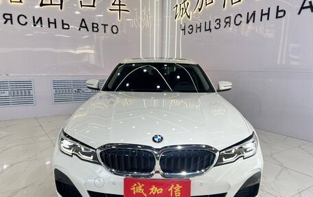 BMW 3 серия, 2022 год, 3 100 000 рублей, 2 фотография