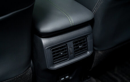 Toyota RAV4, 2025 год, 4 390 000 рублей, 22 фотография