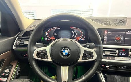 BMW 3 серия, 2022 год, 3 100 000 рублей, 11 фотография