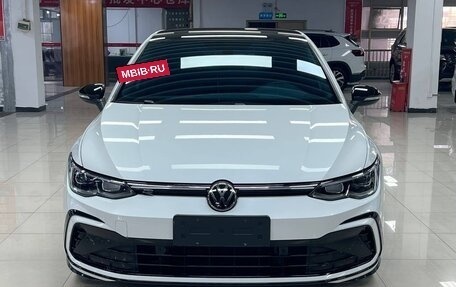 Volkswagen Golf VIII, 2022 год, 1 950 000 рублей, 3 фотография