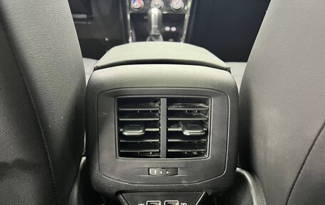 Volkswagen T-Roc I, 2021 год, 1 905 000 рублей, 14 фотография