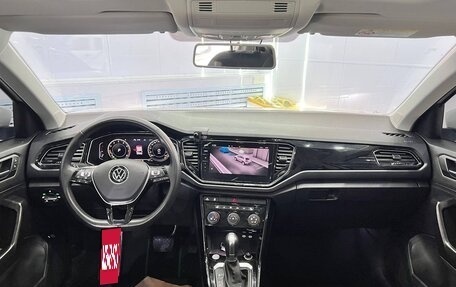 Volkswagen T-Roc I, 2021 год, 1 905 000 рублей, 15 фотография