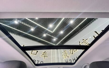 Volkswagen T-Roc I, 2021 год, 1 905 000 рублей, 16 фотография