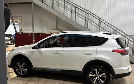 Toyota RAV4, 2015 год, 2 049 000 рублей, 3 фотография