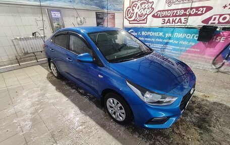 Hyundai Solaris II рестайлинг, 2018 год, 1 400 000 рублей, 3 фотография