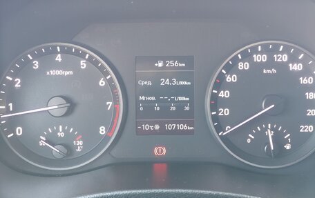 Hyundai Solaris II рестайлинг, 2018 год, 1 400 000 рублей, 9 фотография