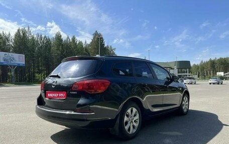 Opel Astra J, 2013 год, 600 000 рублей, 1 фотография