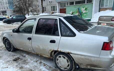 Daewoo Nexia I рестайлинг, 2010 год, 130 000 рублей, 4 фотография