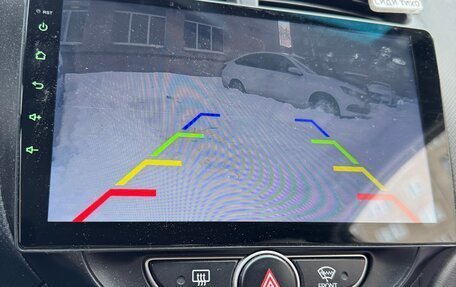 Hyundai Solaris II рестайлинг, 2011 год, 750 000 рублей, 13 фотография