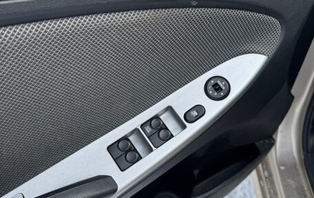 Hyundai Solaris II рестайлинг, 2011 год, 750 000 рублей, 11 фотография