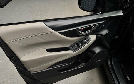 Subaru Forester, 2019 год, 3 000 000 рублей, 16 фотография