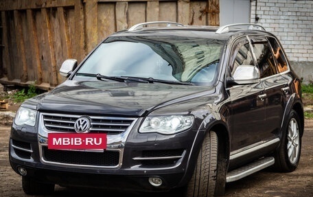 Volkswagen Touareg III, 2010 год, 1 700 000 рублей, 3 фотография