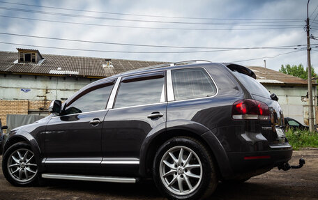 Volkswagen Touareg III, 2010 год, 1 700 000 рублей, 6 фотография