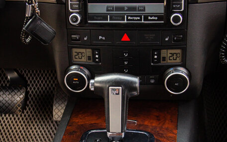 Volkswagen Touareg III, 2010 год, 1 700 000 рублей, 17 фотография