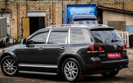 Volkswagen Touareg III, 2010 год, 1 700 000 рублей, 7 фотография