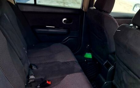 Nissan Tiida, 2013 год, 800 000 рублей, 8 фотография