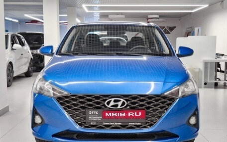 Hyundai Solaris II рестайлинг, 2021 год, 1 704 000 рублей, 3 фотография