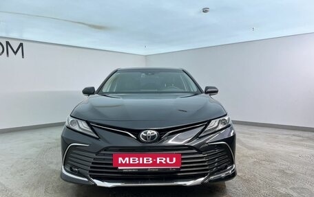 Toyota Camry, 2023 год, 3 490 000 рублей, 3 фотография
