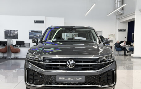 Volkswagen Touareg III, 2025 год, 8 390 000 рублей, 2 фотография