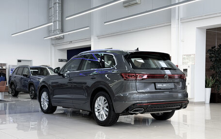 Volkswagen Touareg III, 2025 год, 8 390 000 рублей, 5 фотография
