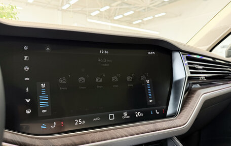 Volkswagen Touareg III, 2025 год, 8 390 000 рублей, 24 фотография