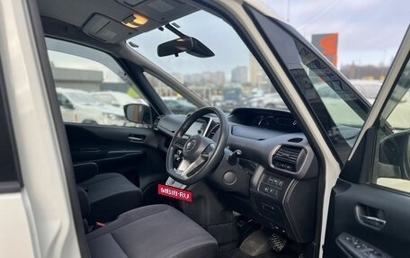 Nissan Serena IV, 2016 год, 1 700 000 рублей, 9 фотография