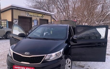 KIA Rio III рестайлинг, 2015 год, 830 000 рублей, 2 фотография