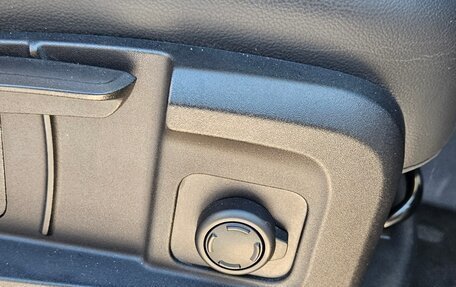 Land Rover Defender II, 2021 год, 5 850 000 рублей, 30 фотография