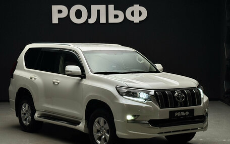 Toyota Land Cruiser Prado 150 рестайлинг 2, 2021 год, 5 390 000 рублей, 1 фотография