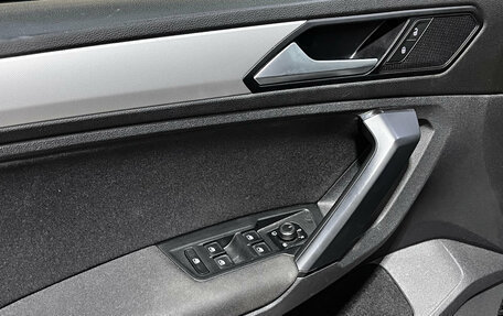 Volkswagen Tiguan II, 2018 год, 1 720 000 рублей, 11 фотография