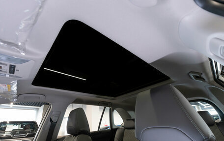 Toyota RAV4, 2025 год, 4 200 000 рублей, 10 фотография