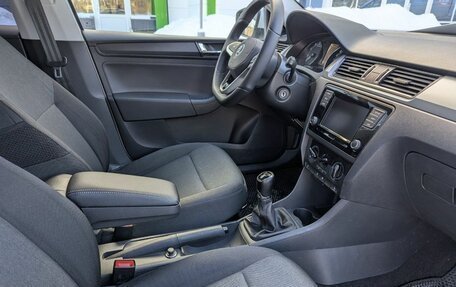 Skoda Rapid I, 2019 год, 1 450 000 рублей, 10 фотография