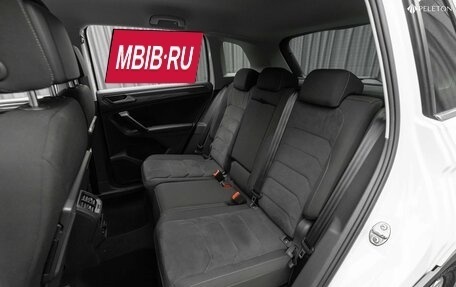 Volkswagen Tiguan II, 2019 год, 3 050 000 рублей, 14 фотография