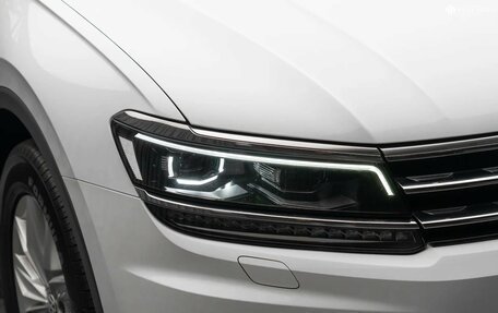 Volkswagen Tiguan II, 2019 год, 3 050 000 рублей, 27 фотография