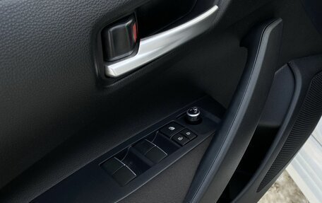 Toyota Corolla, 2023 год, 2 349 000 рублей, 20 фотография