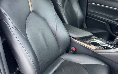 Toyota Camry, 2020 год, 3 300 000 рублей, 14 фотография