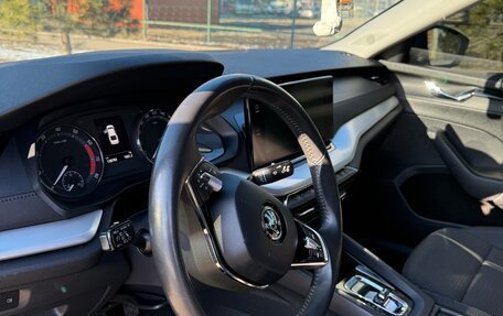 Skoda Octavia IV, 2021 год, 2 700 000 рублей, 12 фотография