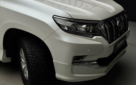 Toyota Land Cruiser Prado 150 рестайлинг 2, 2021 год, 5 390 000 рублей, 8 фотография