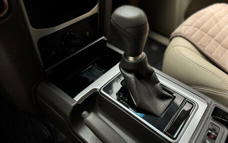 Toyota Land Cruiser Prado 150 рестайлинг 2, 2021 год, 5 390 000 рублей, 19 фотография