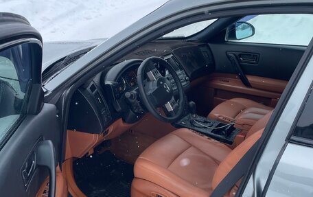 Infiniti FX I, 2004 год, 900 000 рублей, 9 фотография