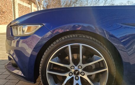 Ford Mustang VI рестайлинг, 2015 год, 1 970 000 рублей, 6 фотография